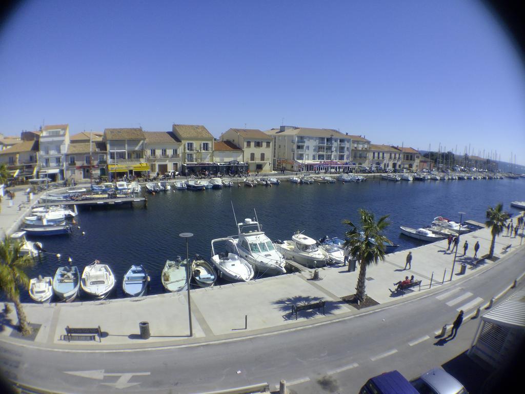 Chambres D'Hotes La Maison Sur Le Port Meze Exterior photo